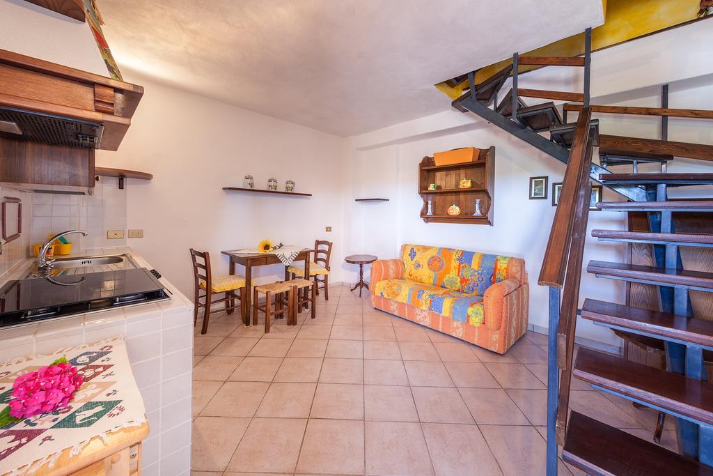 Agriturismo Quercetelli كاستيغليون ديل لاغو المظهر الخارجي الصورة