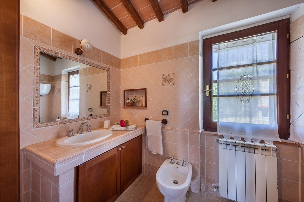 Agriturismo Quercetelli كاستيغليون ديل لاغو المظهر الخارجي الصورة